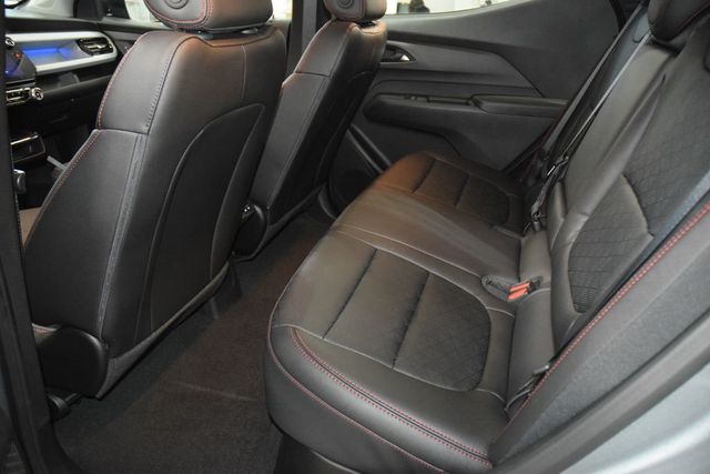 2027 Chevrolet Bolt FWD 4dr RS - 22980849 - 37