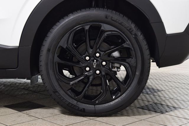 2027 Chevrolet Bolt FWD 4dr RS - 22980850 - 25