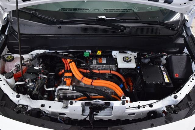 2027 Chevrolet Bolt FWD 4dr RS - 22980850 - 27