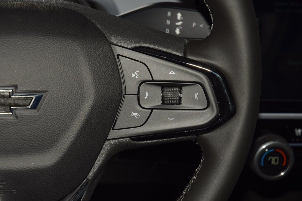 2027 Chevrolet Bolt FWD 4dr RS - 22980850 - 34