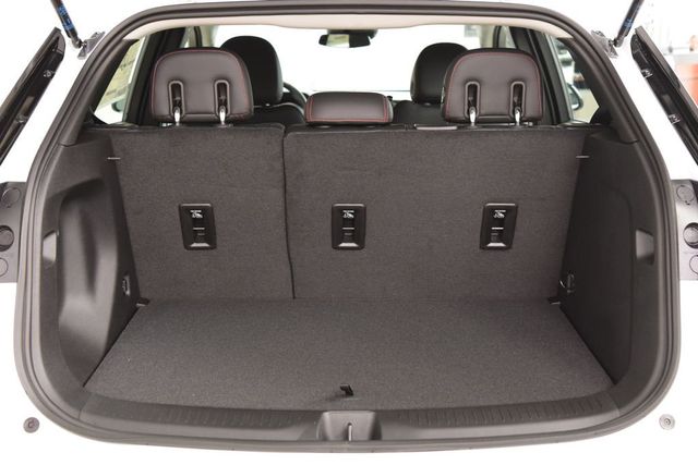 2027 Chevrolet Bolt FWD 4dr RS - 22993520 - 25