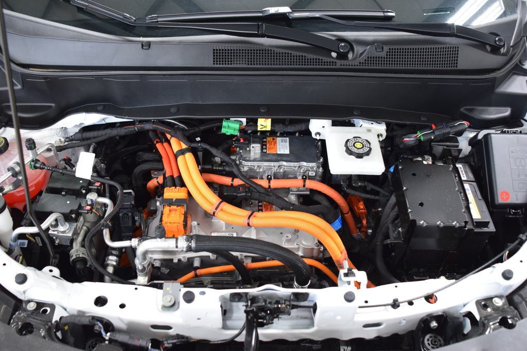 2027 Chevrolet Bolt FWD 4dr RS - 22993595 - 27