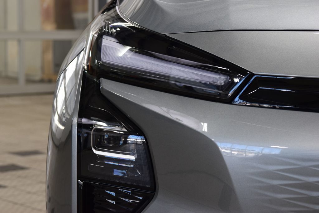 2027 Chevrolet Bolt FWD 4dr RS - 22994144 - 11