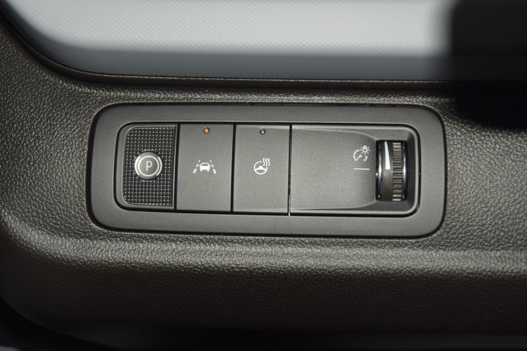 2027 Chevrolet Bolt FWD 4dr RS - 22994144 - 32