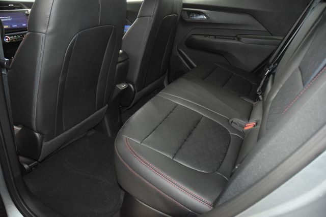 2027 Chevrolet Bolt FWD 4dr RS - 22994144 - 39