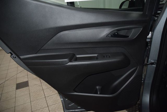 2027 Chevrolet Bolt FWD 4dr RS - 22994144 - 41