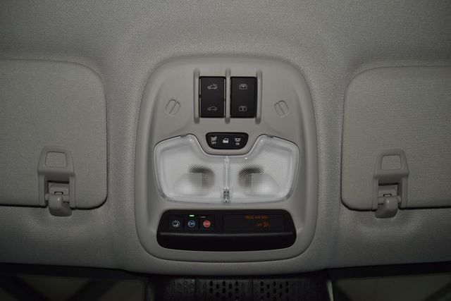 2027 Chevrolet Bolt FWD 4dr RS - 23071442 - 46