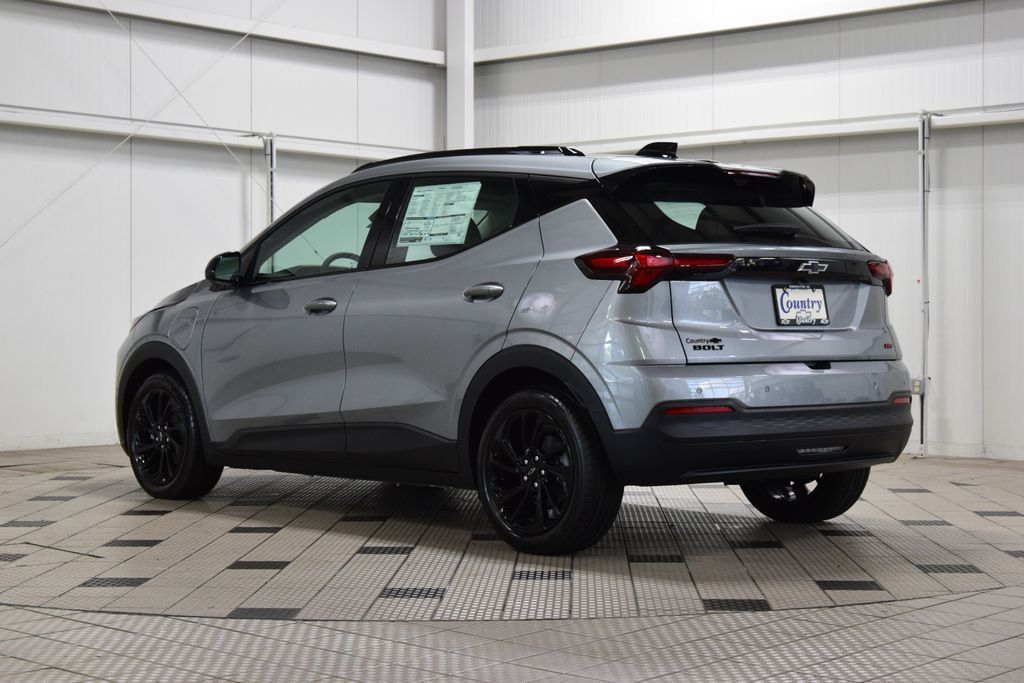 2027 Chevrolet Bolt FWD 4dr RS - 23071442 - 5