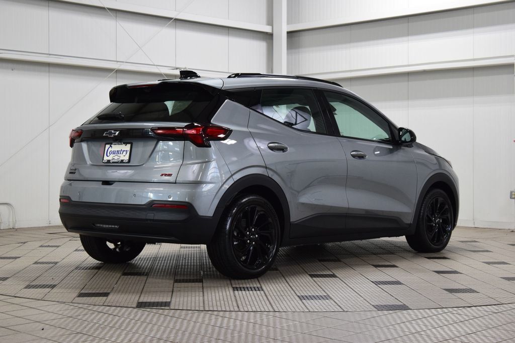 2027 Chevrolet Bolt FWD 4dr RS - 23071442 - 7