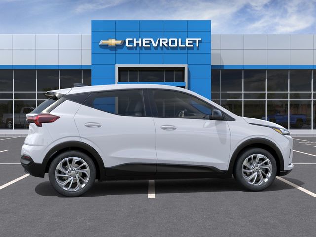 2027 Chevrolet Bolt LT - 23077554 - 4