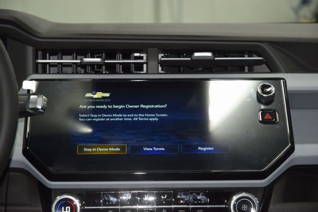 2027 Chevrolet Bolt EV 2LT - 22977378 - 28