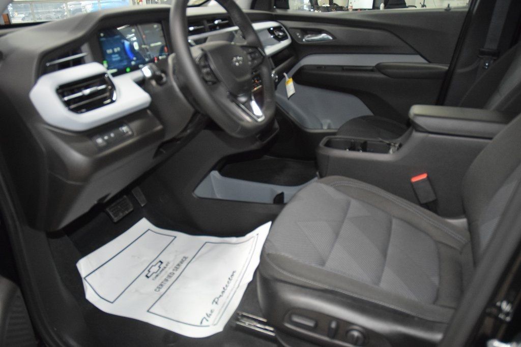 2027 Chevrolet Bolt EV 2LT - 22977378 - 34