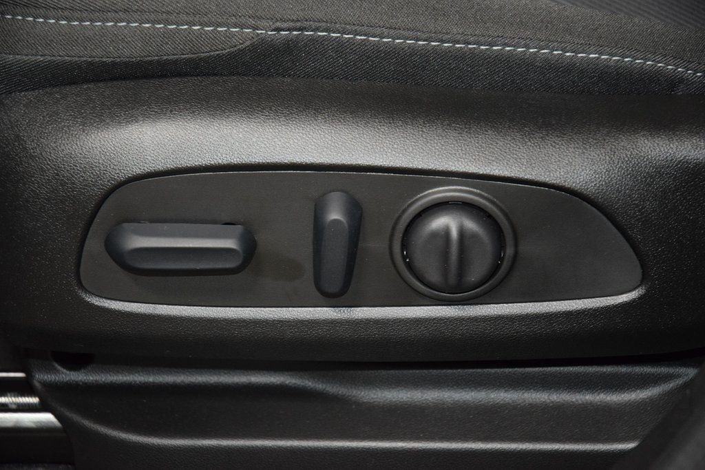 2027 Chevrolet Bolt EV 2LT - 22977378 - 35