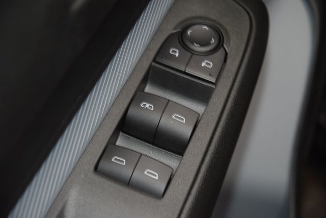 2027 Chevrolet Bolt EV 2LT - 22977378 - 41