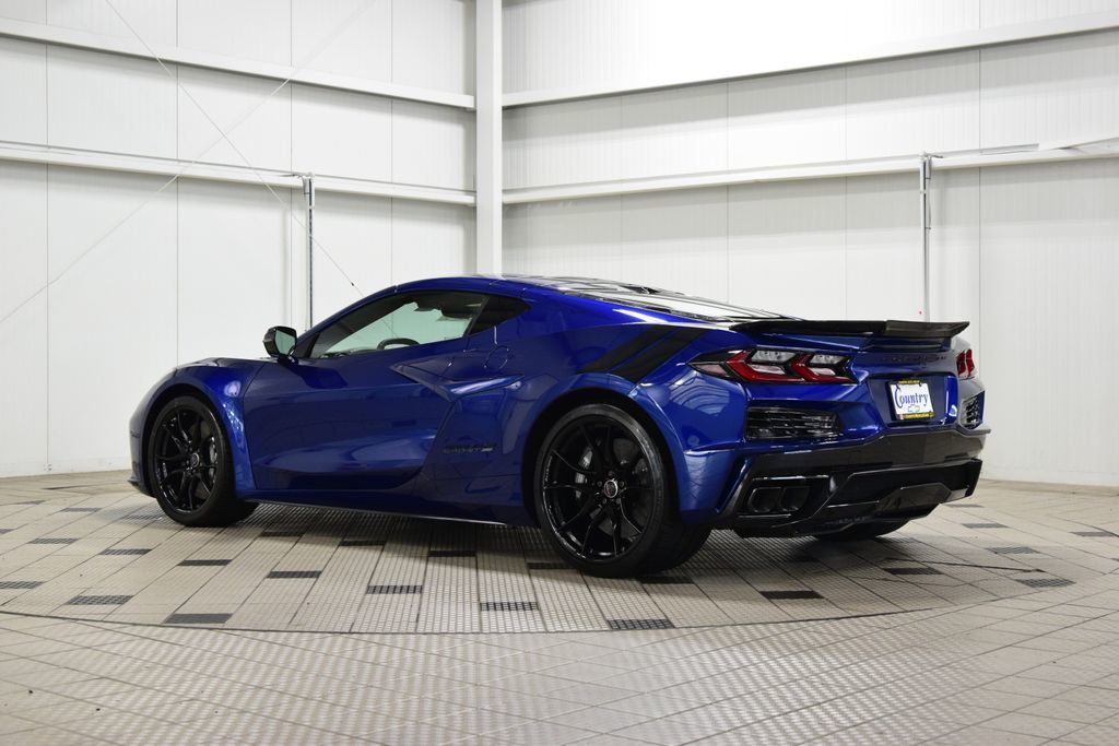 2027 Chevrolet Corvette 2dr Grand Sport Coupe w/2LT - 23068969 - 5