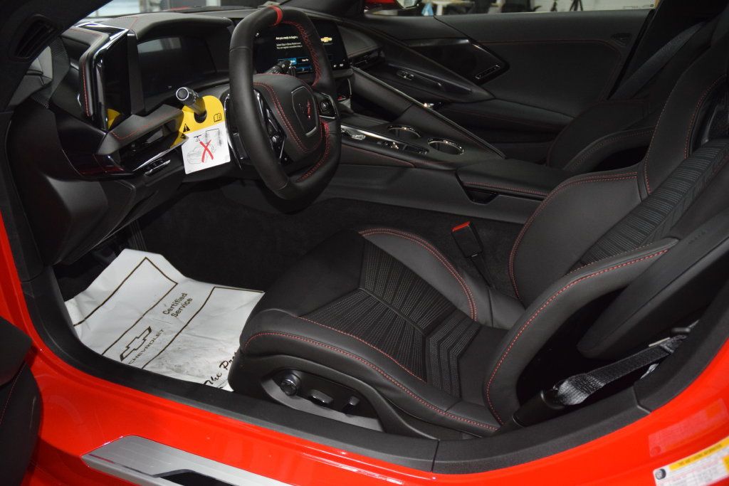 2027 Chevrolet Corvette 2dr Grand Sport Coupe w/2LT - 23081460 - 40