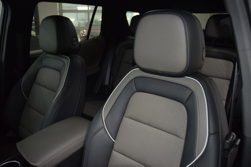2027 Chevrolet Equinox AWD 4dr LT w/2LT - 23047519 - 39