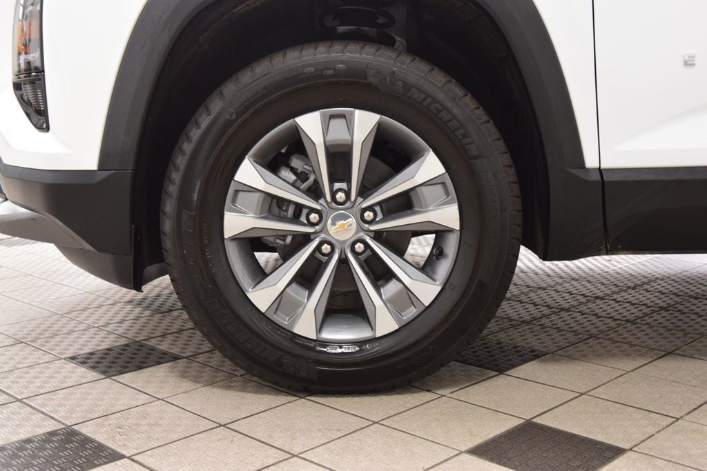 2027 Chevrolet Equinox AWD 4dr LT w/2LT - 23047585 - 25
