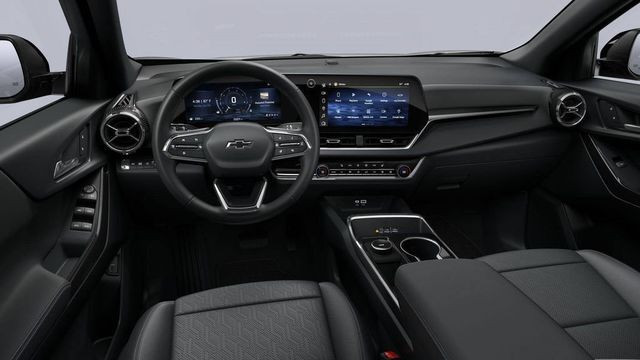 2027 Chevrolet Equinox LT - Photo 11