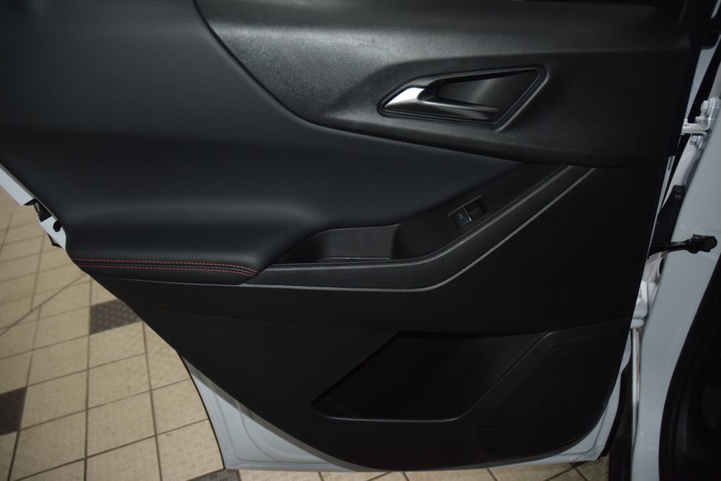 2027 Chevrolet Equinox AWD 4dr RS w/2RS - 23049200 - 47