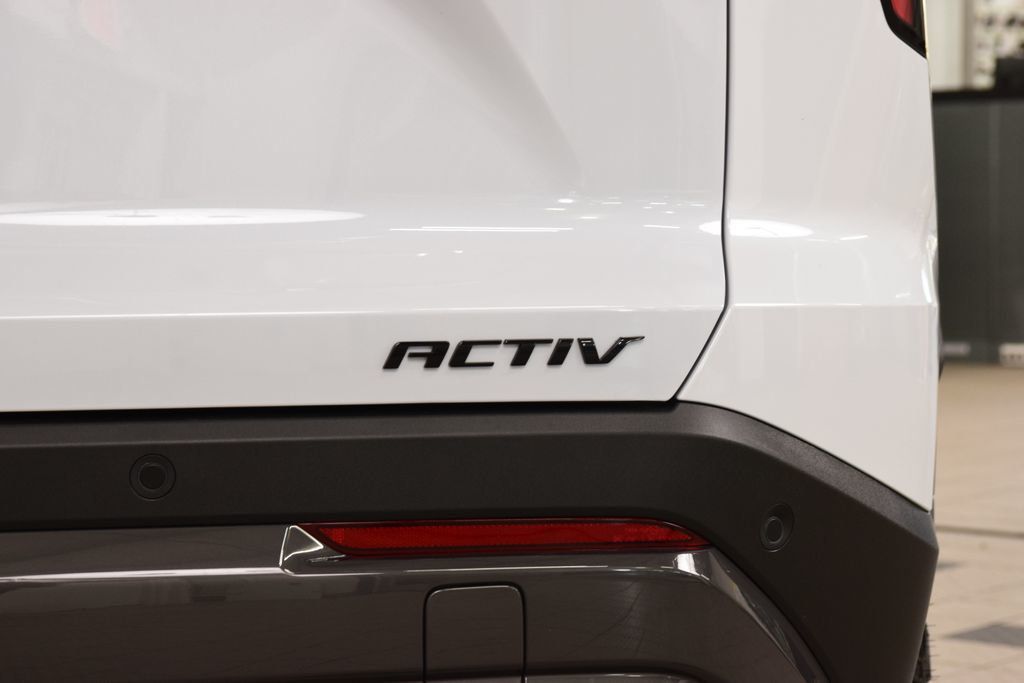 2027 Chevrolet Equinox FWD 4dr ACTIV w/XDB - 23062174 - 23