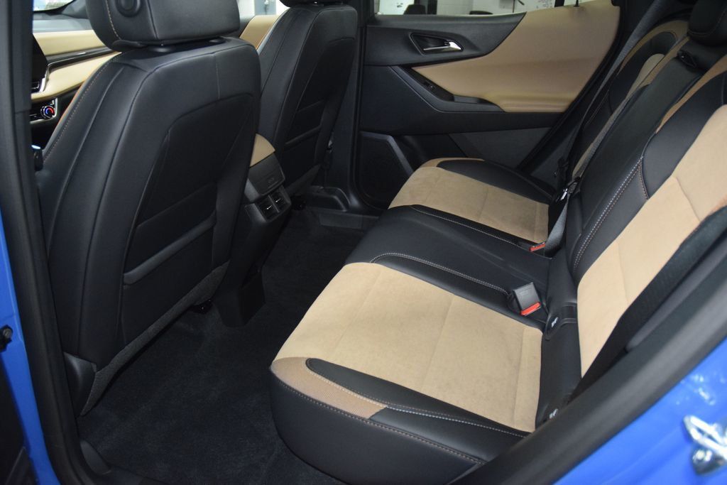 2027 Chevrolet Equinox FWD 4dr ACTIV w/XDB - 23062277 - 42