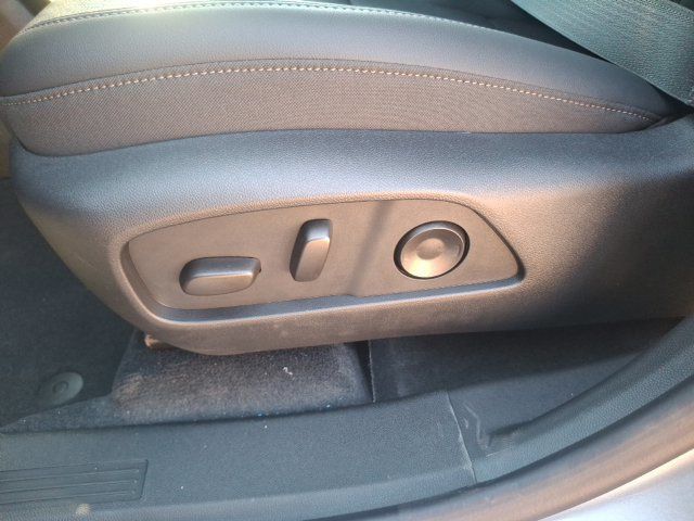 2027 Chevrolet Equinox LT - 23079500 - 12