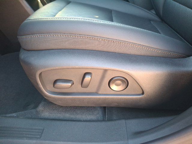 2027 Chevrolet Equinox LT - 23086407 - 12