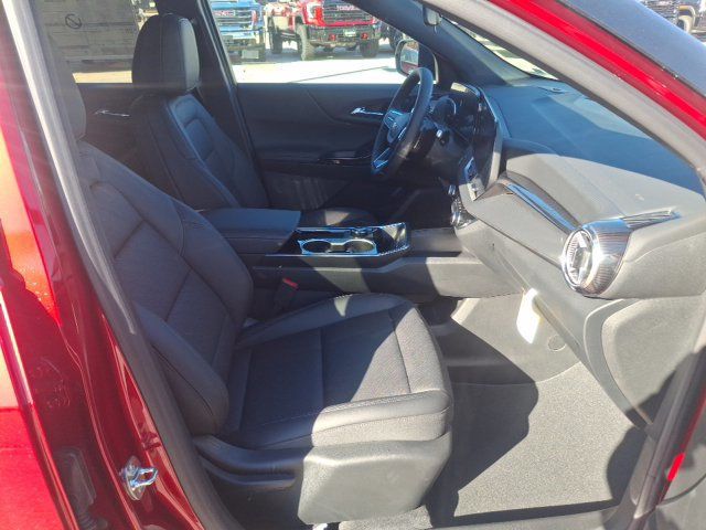 2027 Chevrolet Equinox LT - 23086407 - 27