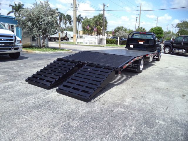 2027 Chevrolet Silverado 6500HD With 21ft Dovetail Beavertail Ramp Truck Equipment Haul - 22362788 - 15