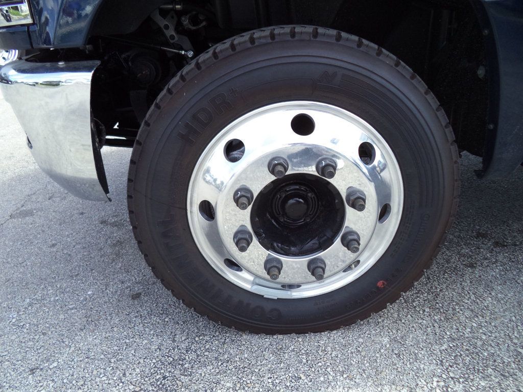 2027 Chevrolet Silverado 6500HD With 21ft Dovetail Beavertail Ramp Truck Equipment Haul - 22362788 - 29