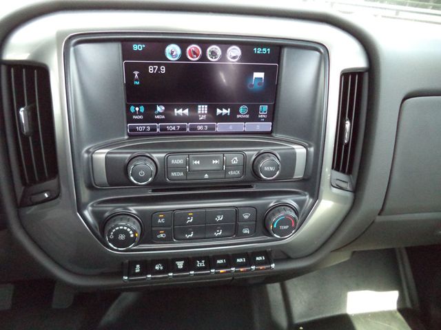 2027 Chevrolet Silverado 6500HD With 21ft Dovetail Beavertail Ramp Truck Equipment Haul - 22362788 - 38