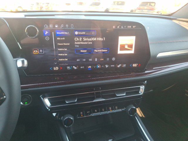 2027 Chevrolet Traverse RS - 23084397 - 18