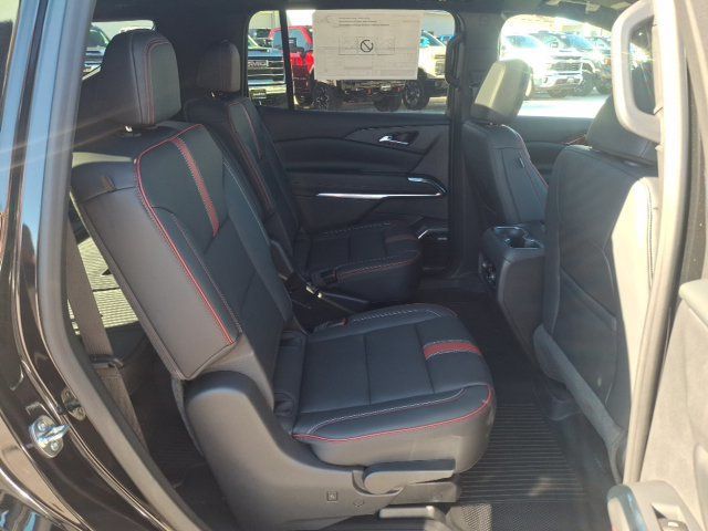 2027 Chevrolet Traverse RS - 23084397 - 31