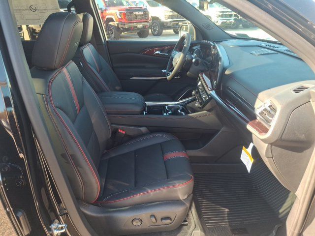 2027 Chevrolet Traverse RS - 23084397 - 32