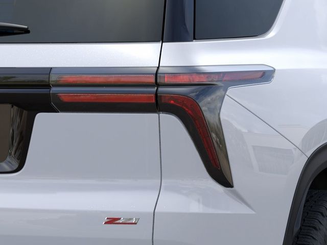 2027 Chevrolet Traverse Z71 - 23077220 - 10