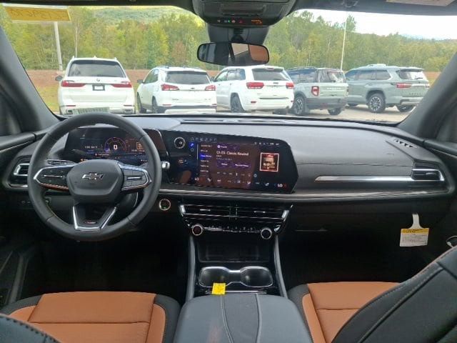 2027 Chevrolet Traverse Z71 - 23084396 - 13