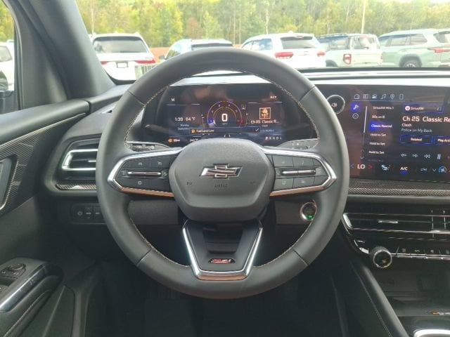 2027 Chevrolet Traverse Z71 - 23084396 - 14
