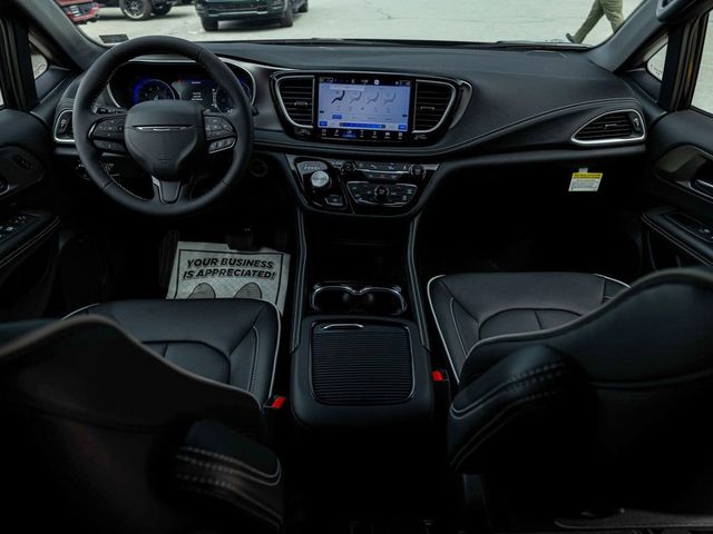 2027 Chrysler Pacifica LIMITED - 23078067 - 29