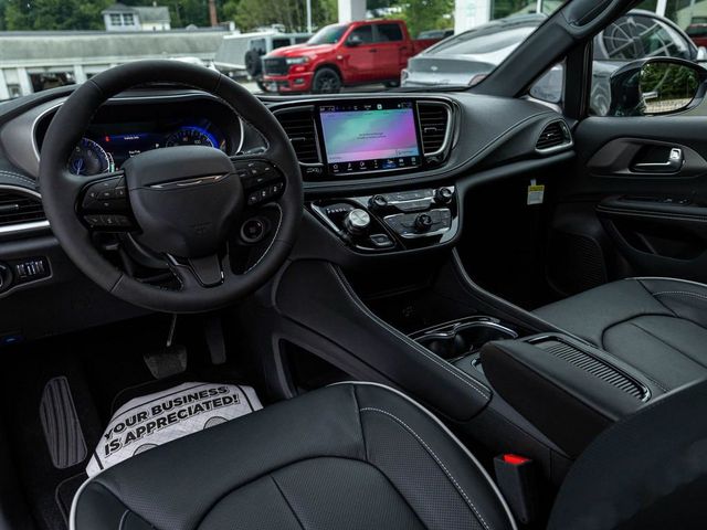 2027 Chrysler Pacifica LIMITED - 23078073 - 14
