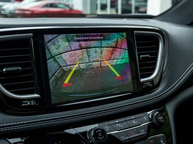 2027 Chrysler Pacifica LIMITED - 23078073 - 17