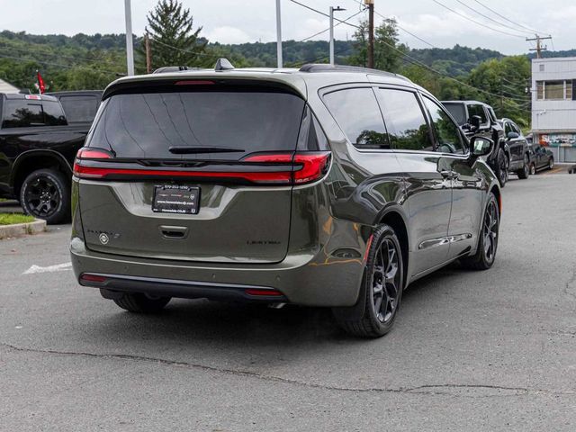 2027 Chrysler Pacifica LIMITED - 23078073 - 3
