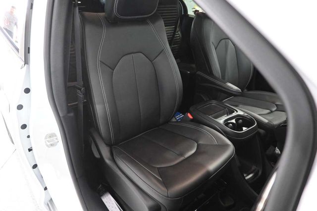 2027 Chrysler Pacifica LX FWD - 23098846 - 15