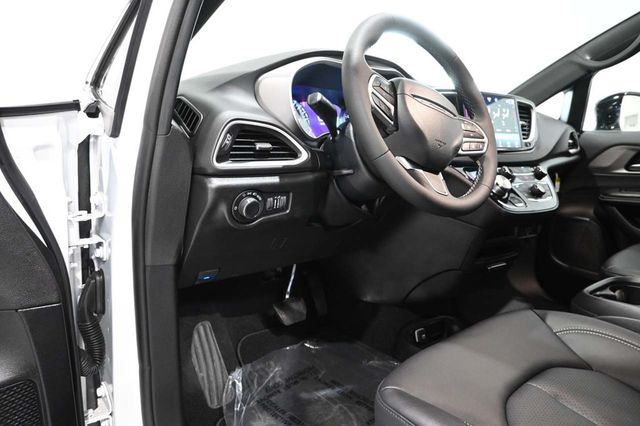 2027 Chrysler Pacifica LX FWD - 23098846 - 28