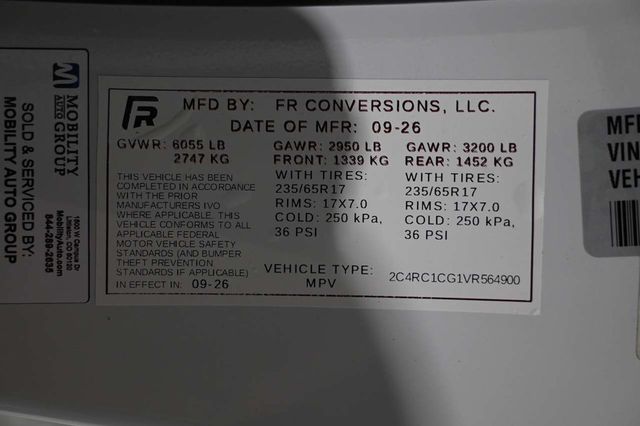 2027 Chrysler Pacifica LX FWD - 23098846 - 31