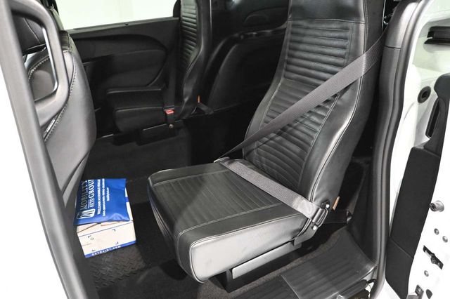 2027 Chrysler Pacifica LX FWD - 23098847 - 25