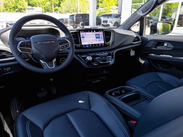 2027 Chrysler Pacifica SELECT - 23076243 - 13