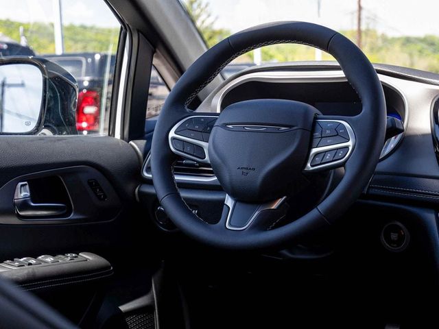 2027 Chrysler Pacifica SELECT - 23076243 - 19