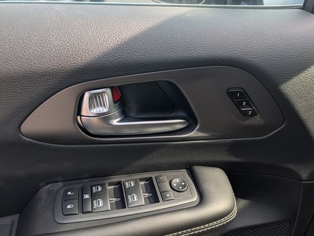 2027 Chrysler Pacifica Select FWD - 23024109 - 11
