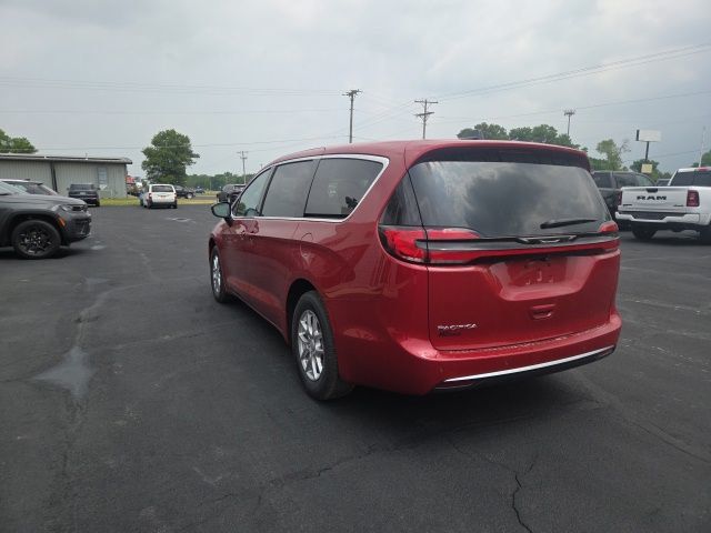 2027 Chrysler Pacifica Select FWD - 23024110 - 3